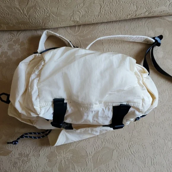 FP Movement Cool & Cozy Pack/Home Plate - Picture 9 of 15